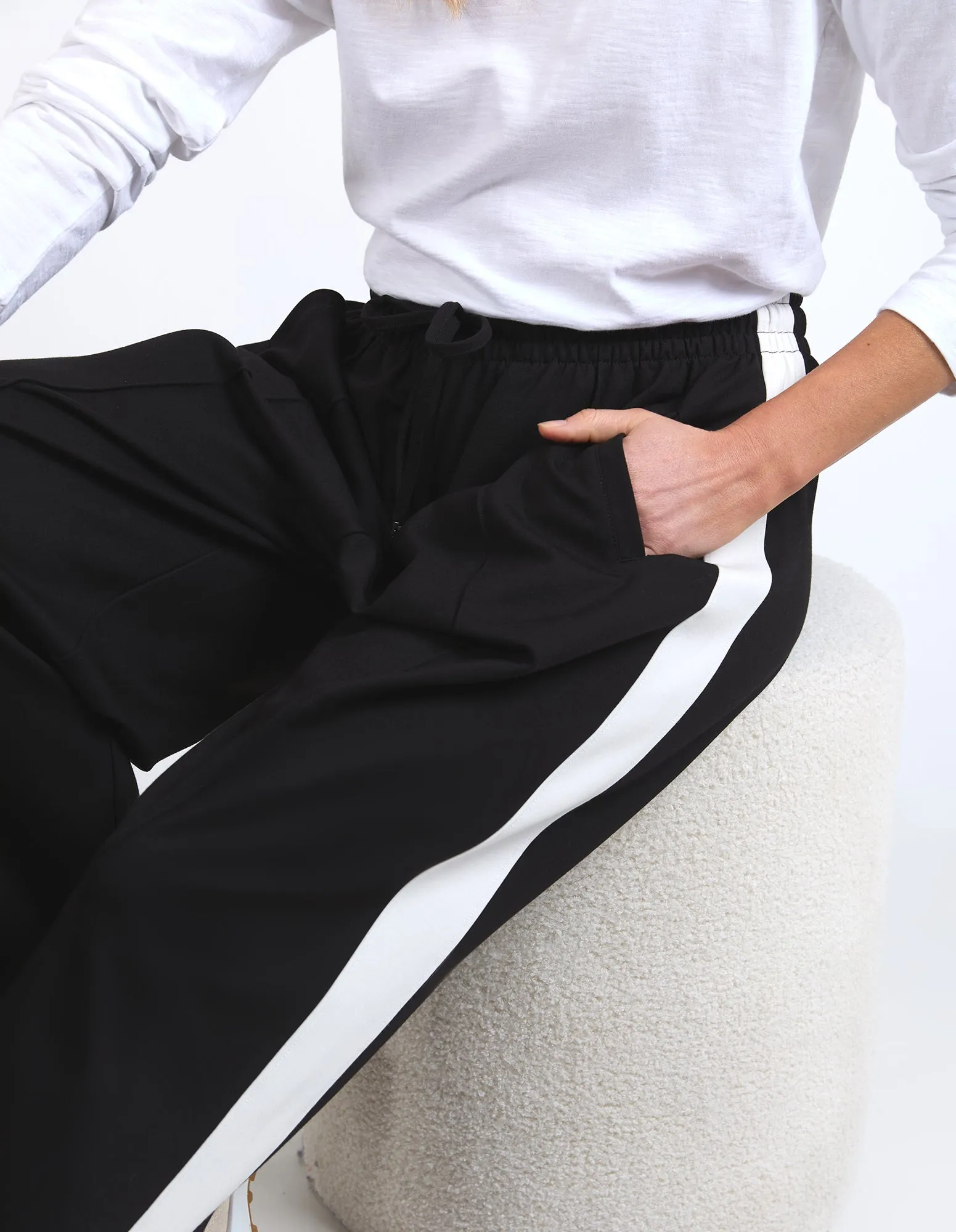 Elm Carmen Wide Leg Pant Black/Marshmallow