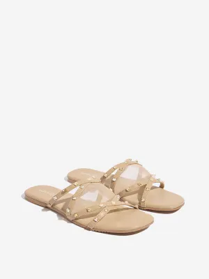 LUNA BLU Beige Mesh Pyramid-Designed Slides