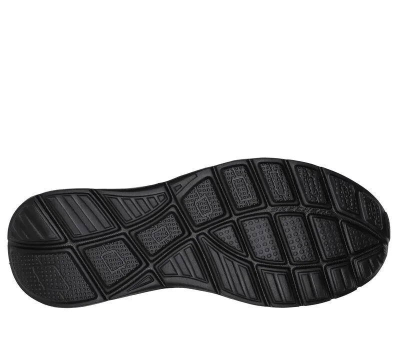 Men's Wide Fit Skechers 232515 Equalizer 5.0 Persistable Trainers - Black