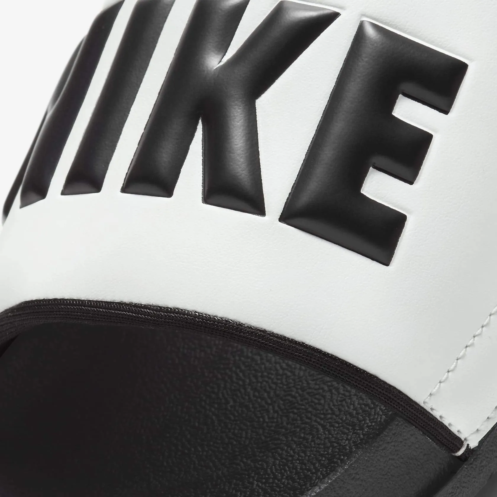Women's Nike Chinelo Offcourt Icon Clash Slides (Black/White)(BQ4632-002)